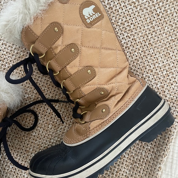 Sorel Women’s Tofino Cate Waterproof Winter Boots Size 7 - Picture 3 of 12